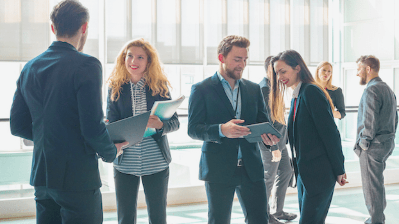 Transform Your Real Estate Engagement: Hire a Latin American Community Manager